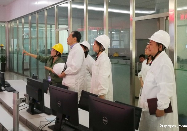 考察企业2.jpg 考察企业2.jpg