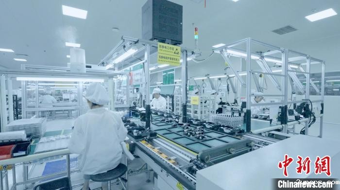 极米科技生产线。　极米科技 供图